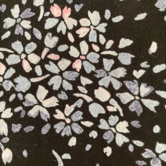 MATERNITY Blue Flower Print Blouse - Picture 5 of 6